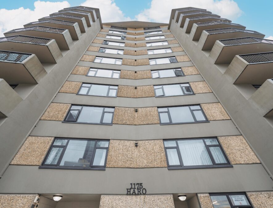 da9a5725-f4e2-4828-828f-434746e9334a-w